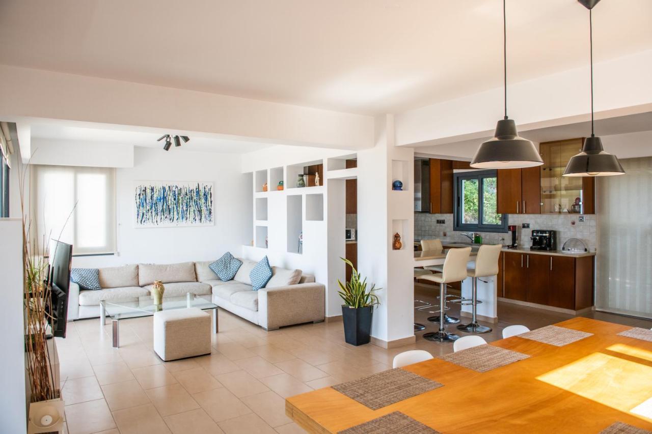 Villa Infinite Blu Пафос Екстер'єр фото